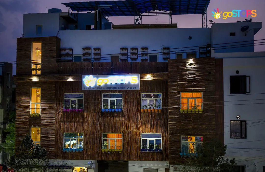 Gostops Agra - Rooms & Dorms-1